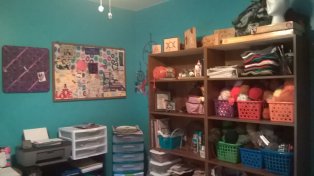finished-office-crochet-shelves
