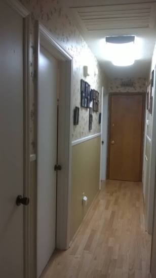hallways-painting-trim-doors-white