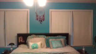 teal-bed-wall